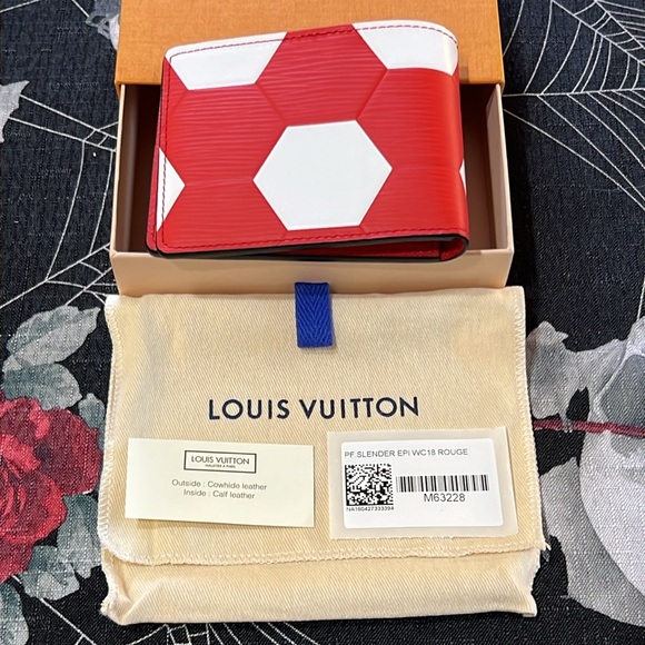 2018 LOUIS VUITTON FIFA COLLECTION WORLD CUP EPI RED/WHITE ROGUE SLENDER WALLET - Picture 6 of 13